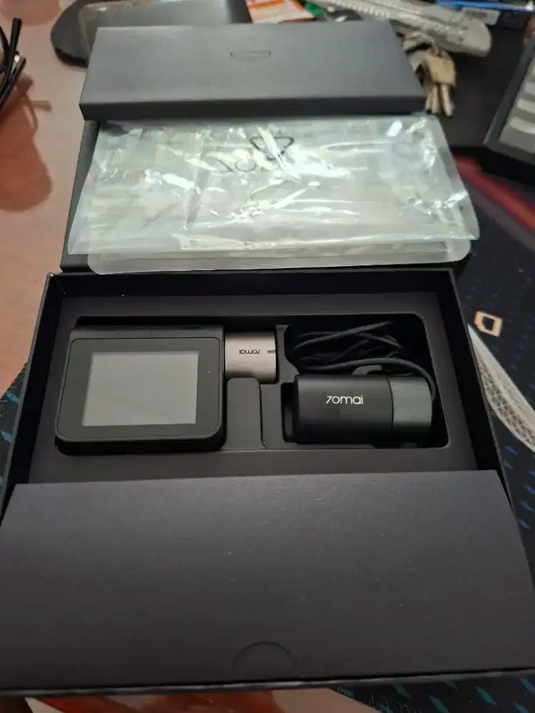 Dashcam 70mai A500s depan belakang bonus kit dan memory 128gb bekas