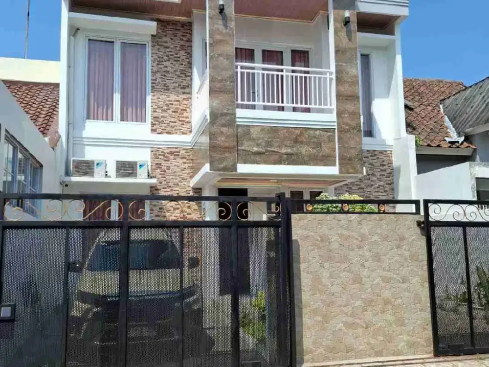 Dijual rumah 2 lantai citra raya Tangerang full furnished (la)