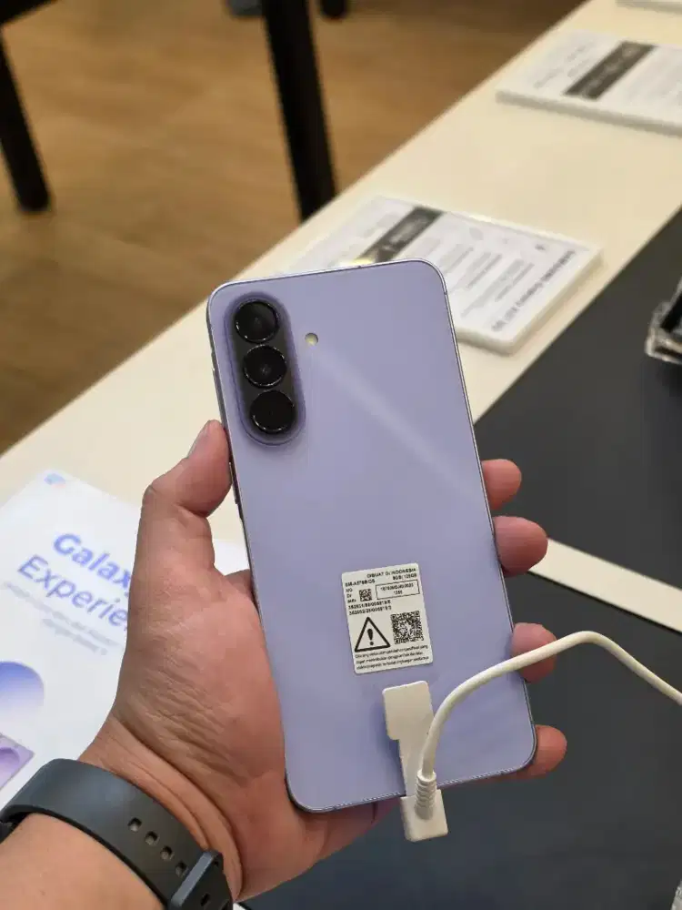 Samsung Galaxy A57
