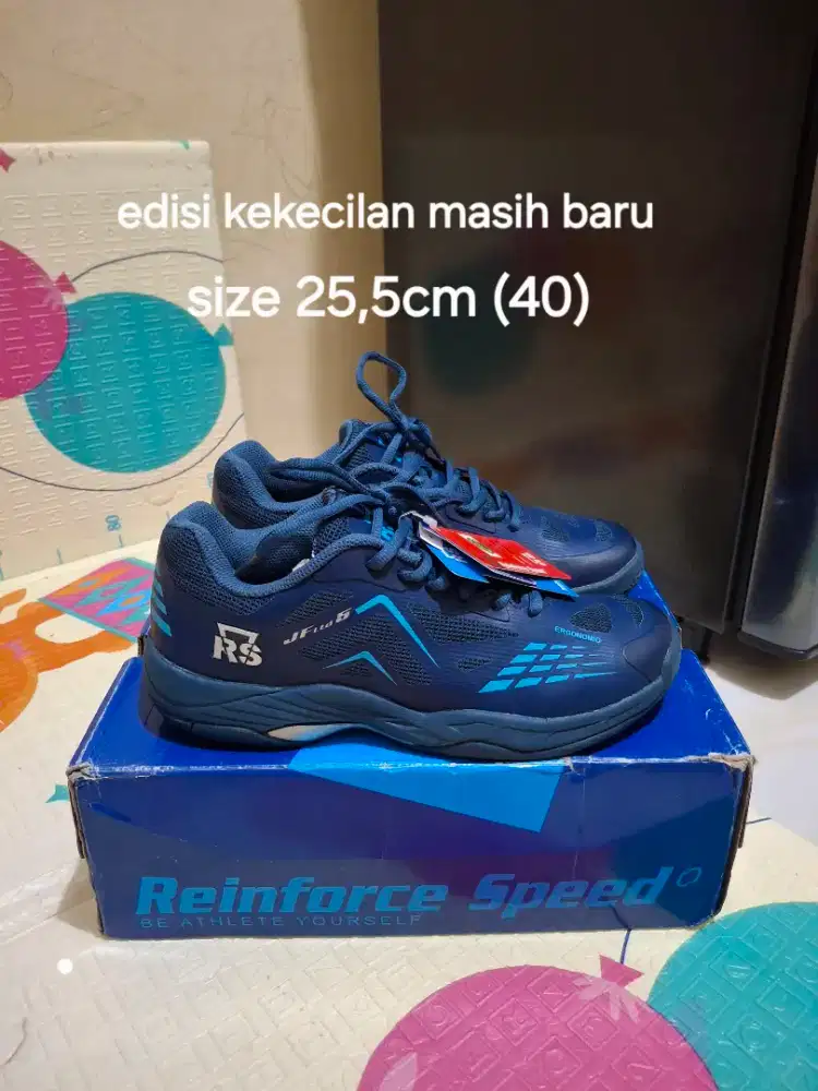 Sepatu badminton Rs jf ltd 5