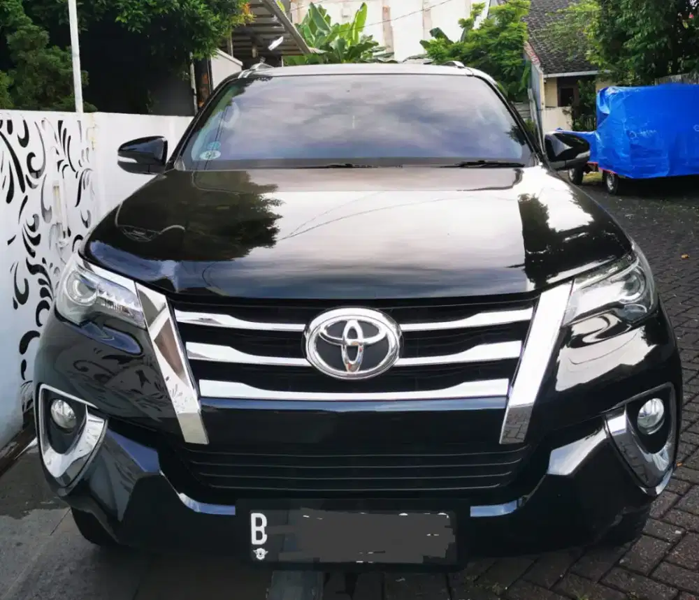 Dijual mobil Fortuner 2.4 VRZ tahun 2016
