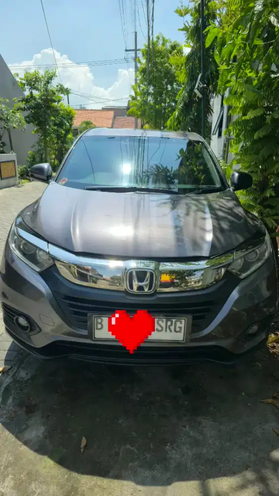 Honda HRV automatic 2020 ( tangan pertama )