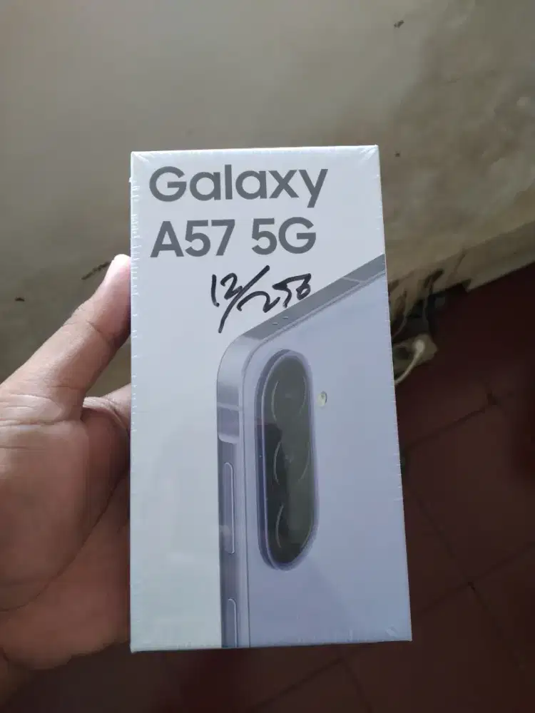 Nw samsung galaxy a57 ram12/256 garansi eesmi 1 tahun