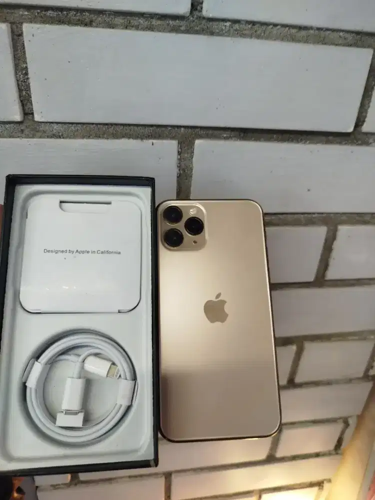 iPhone 11 pro 256gb semart