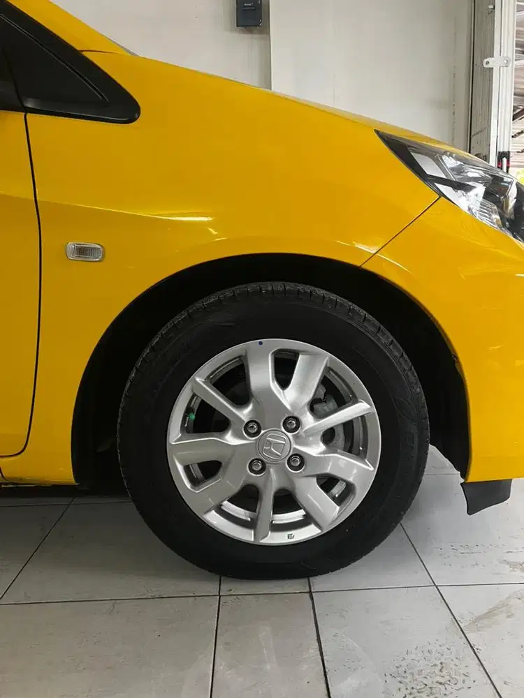 Honda brio e matic