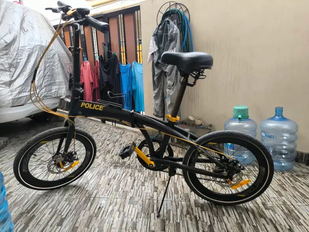 SEPEDA LIPAT POLICE MILAN 8