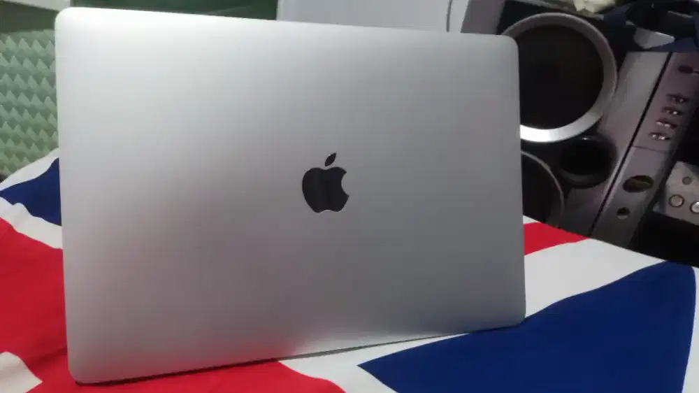 MACBOOK PRO 2020