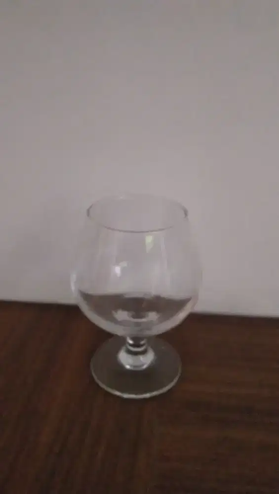 gelas kristal wine