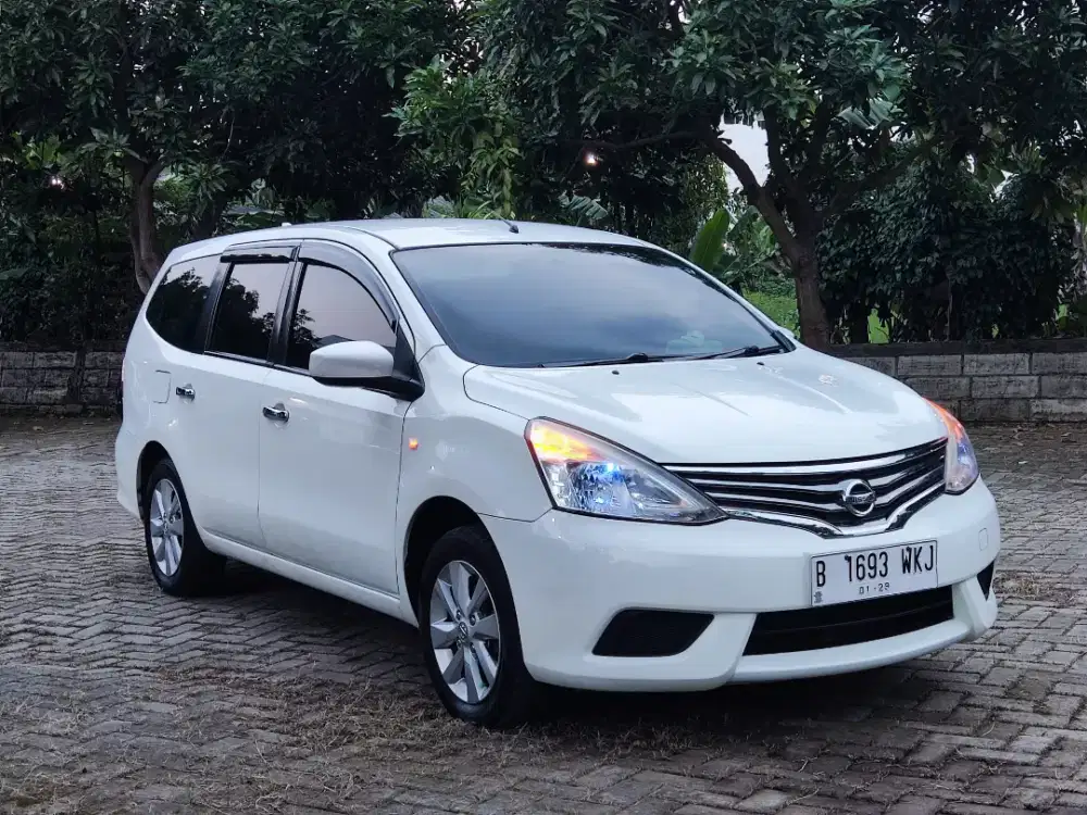 Grand Livina 2014 MT