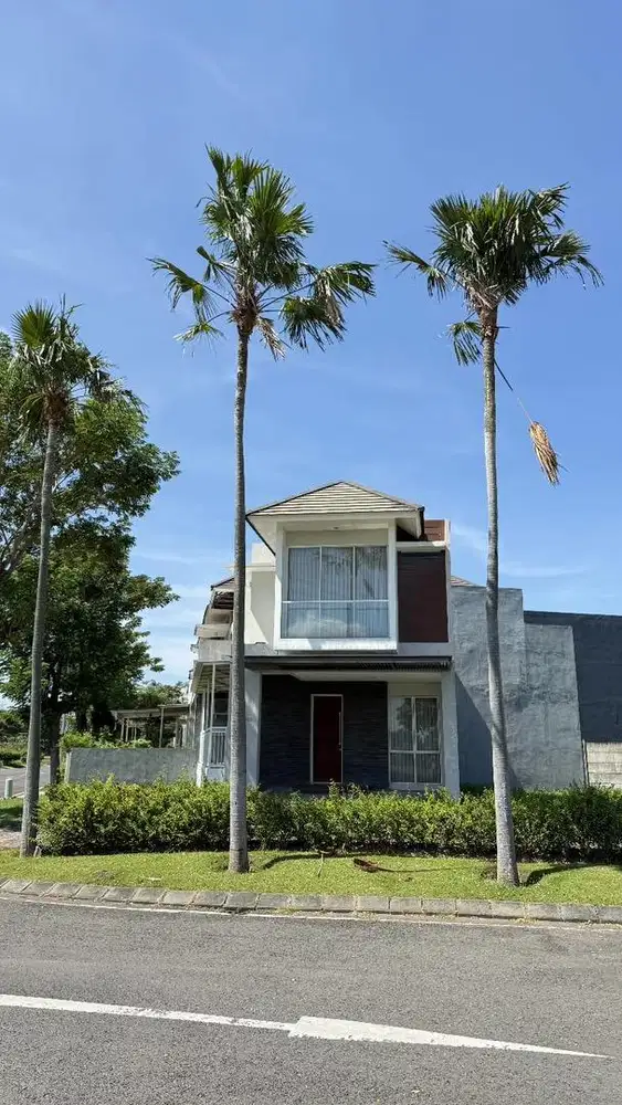 Rumah baru gress semi furnish di surabaya barat