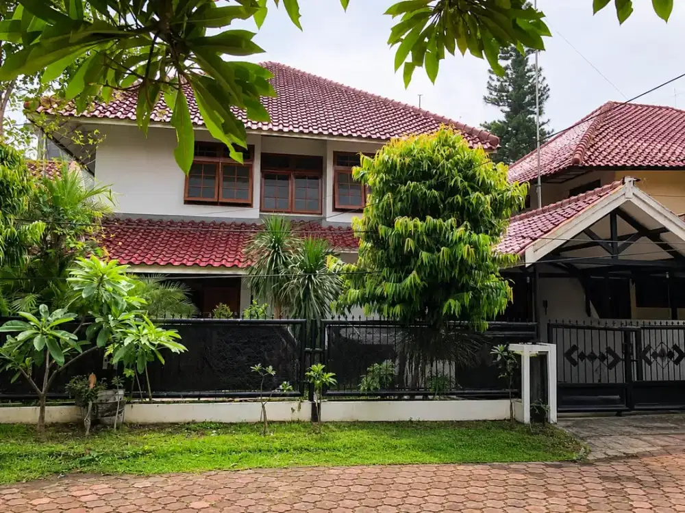 Lokasi Strategis, Depan Papaya, Dekat SMP Petra1