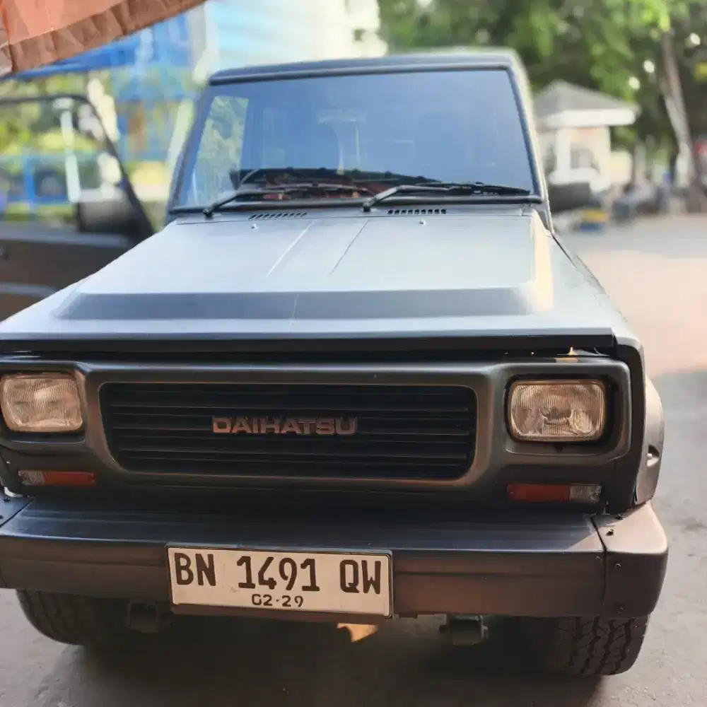 Daihatsu Taft 1993 F69 Hiline 4x2 Hitam Manual
