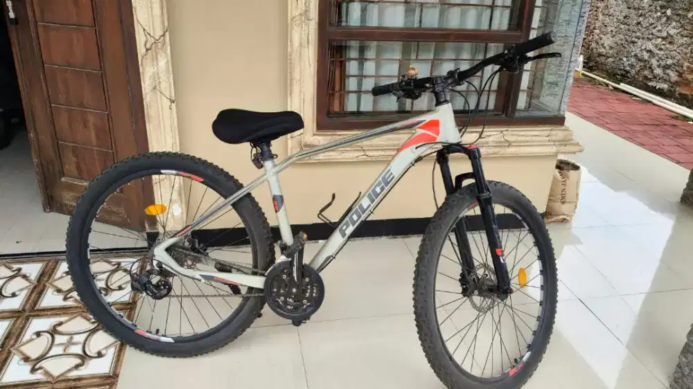 Dijual cepat SEPEDA POLICE