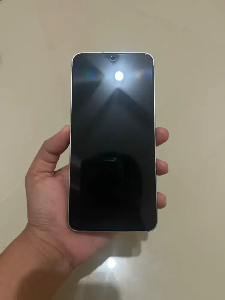 Samsung S25 FE 8/256GB resmi Sein hp charger only mulus pemakaian