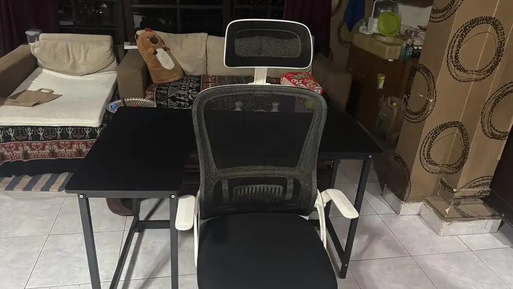 Kursi gaming , kursi kantor , meja gaming