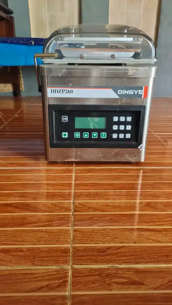 Mesin vacuum packaging