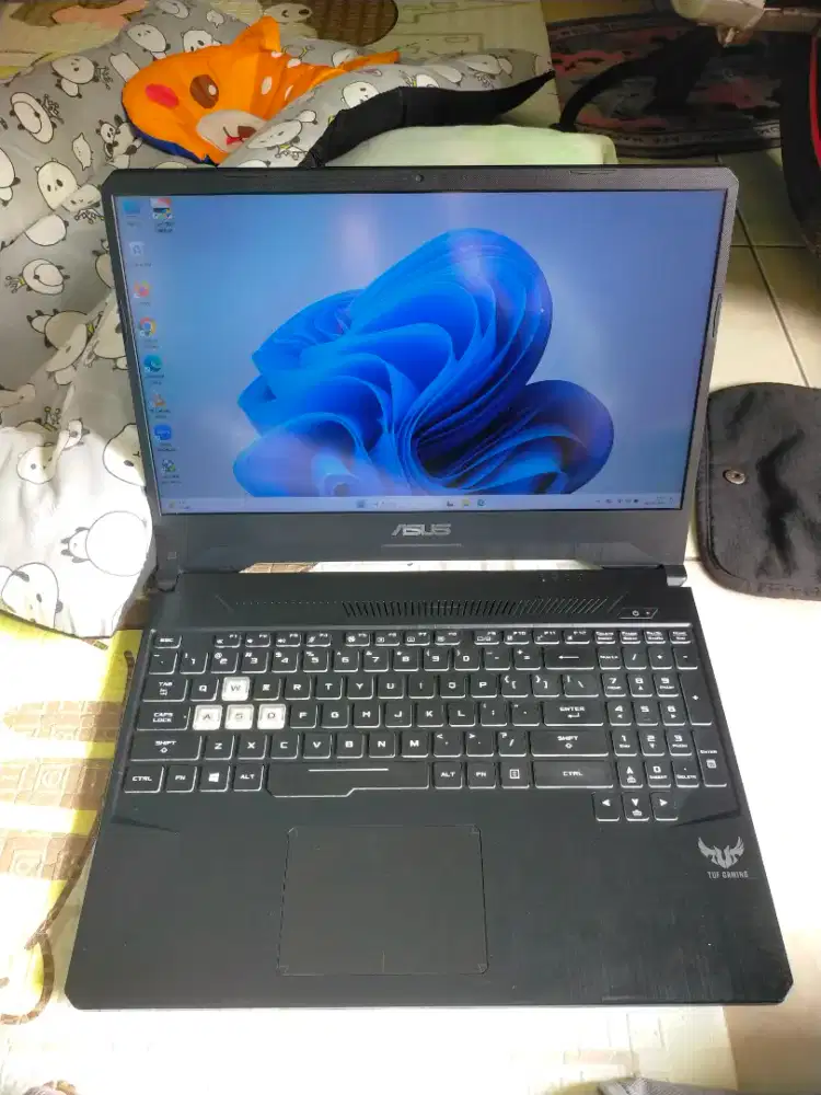 Asus gaming ryzen 5 ram 16 SSD 512 VGA GTX 1650 4 GB