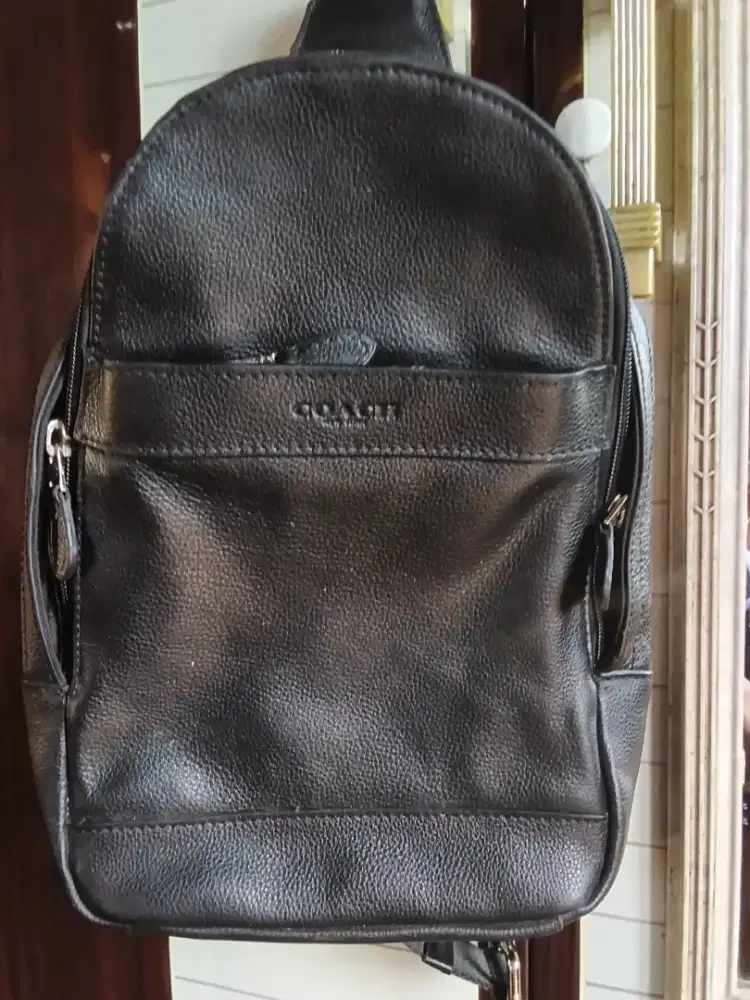 Tas selempang coach