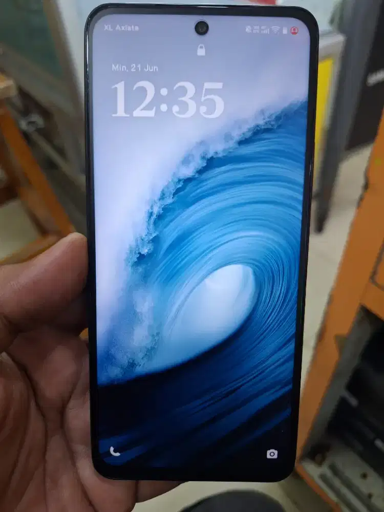 Vivo Y29 8 256 ada minus di bezzel body lengkap