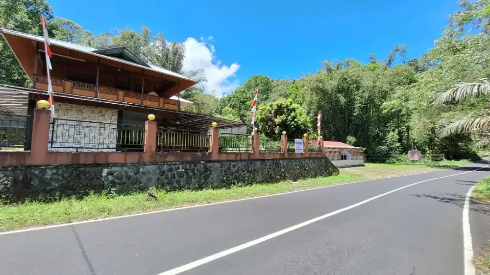 Rumah Tomohon View Gunung Lokon