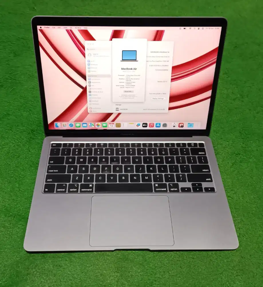 Apple Macbook Air 2020 i3 8/128 Grey Murah