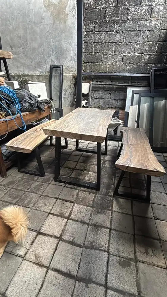 dijual cepat meja kursi ex cafe