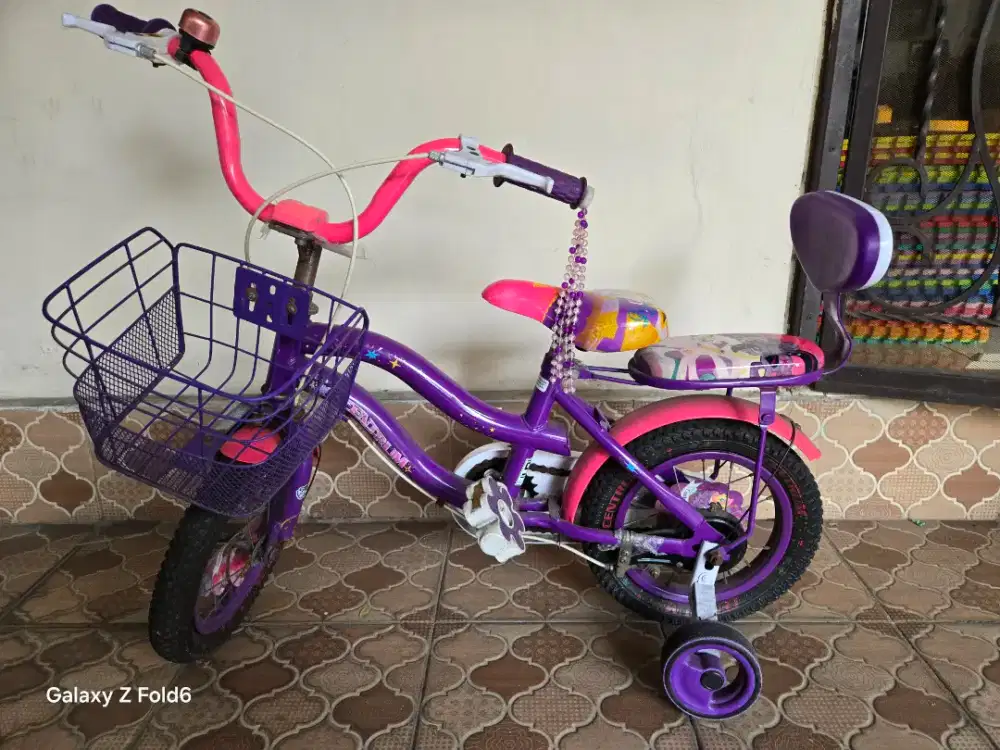 Sepeda anak TK Perempuan