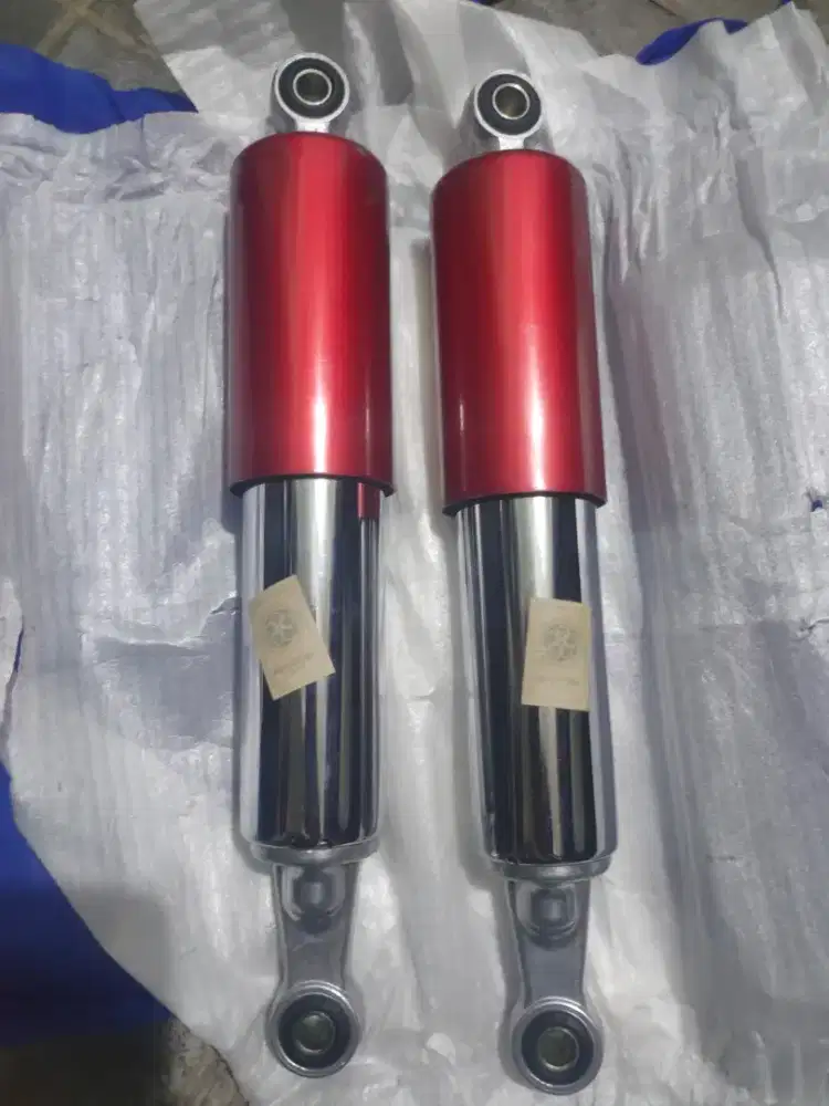 Shockbreaker belakang Suzuki a100