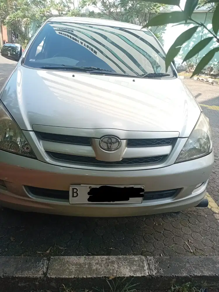 Toyota Kijang Innova 2008 Bensin