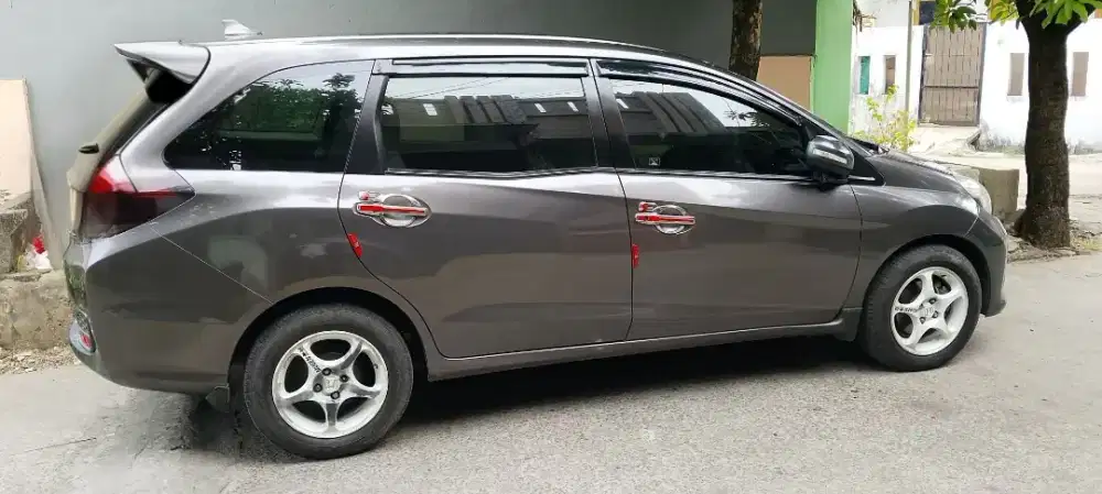 Honda Mobilio 2015 Bensin