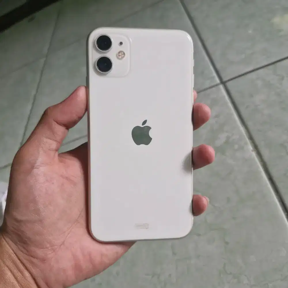 Iphone 11 128gb ibox putih