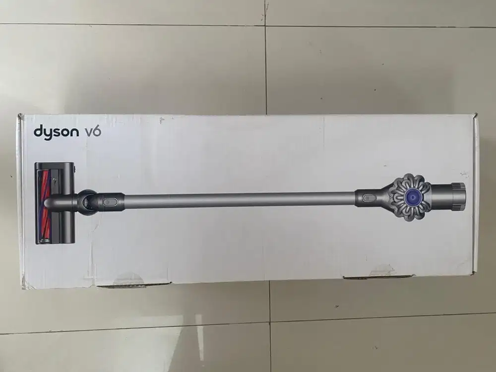Dyson V6 Vacum Cleaner