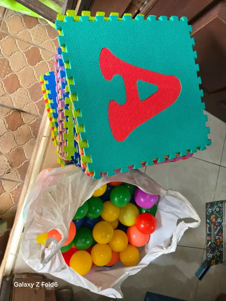 Matrass playmate dan bola2