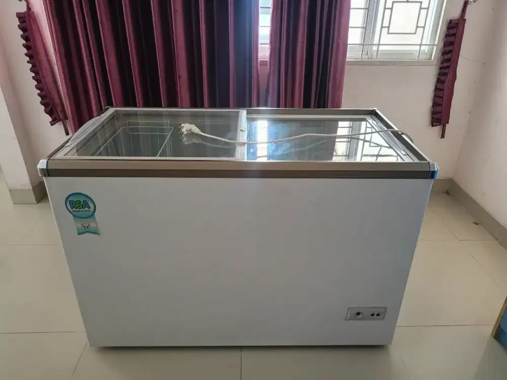 FRIZER KACA GESER RSA 288L