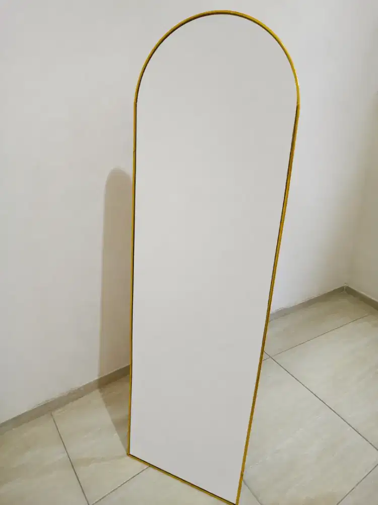 KACA CERMIN OVAL