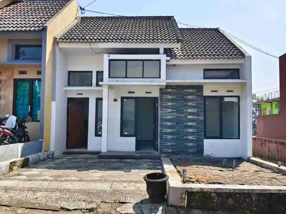 RUMAH VILLA BATU MURAH SIAP HUNI
