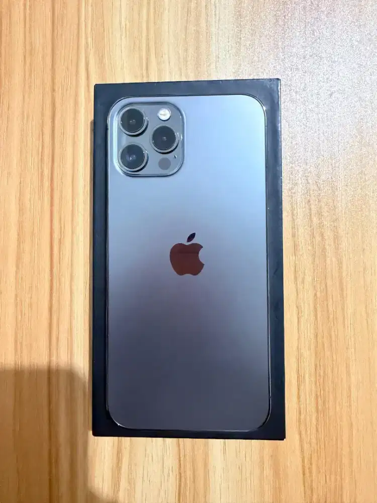 Di jual Iphone 12 PM 128GB Inter