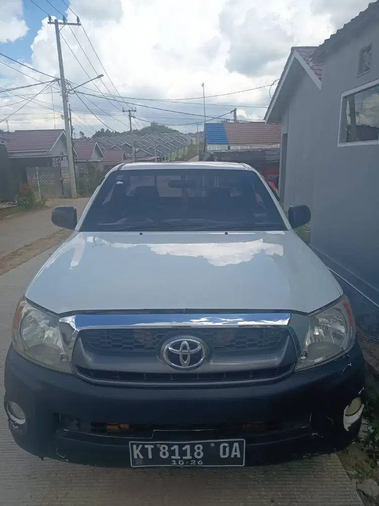TOYOTA HILUX PICK UP 2011