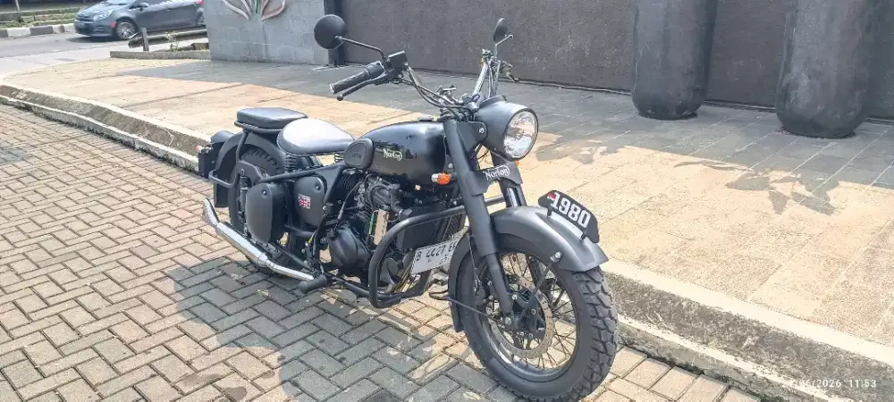 Custom Bobber Norton Style