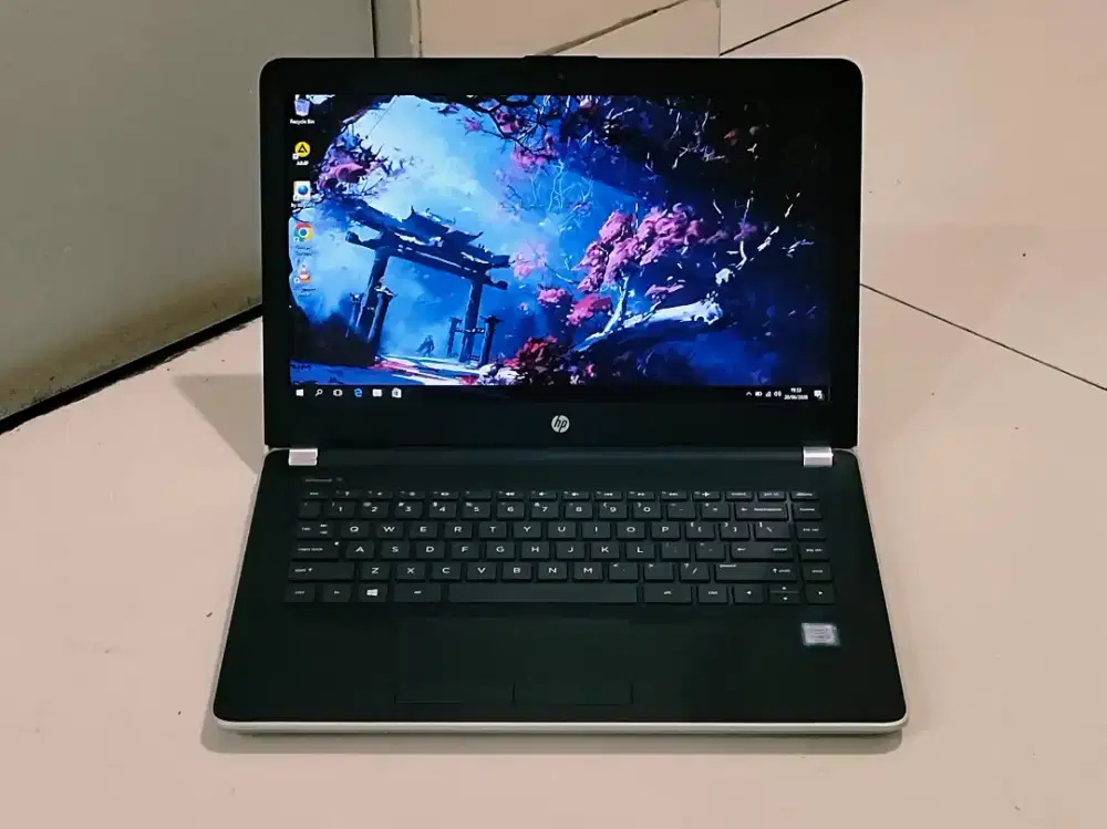 Dijual cepat laptop mulus no minus