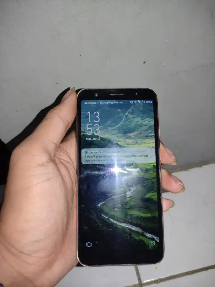Asus Zenfone live L1
