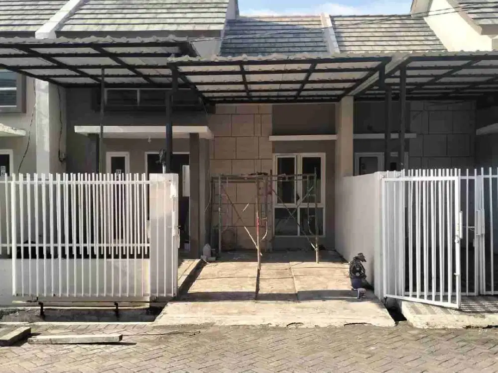RUMAH MINIMALIS 2LT, LOKASI STRATEGIS, SIAP HUNI, DAERAH SIDOARJO ALANA CEMANDI