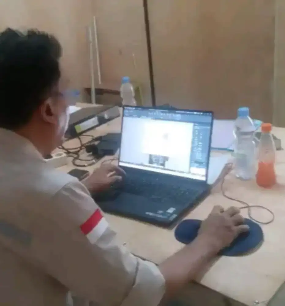 Cari kerja sebagai Engineer Drafter MEP untuk kantor dan Proyek