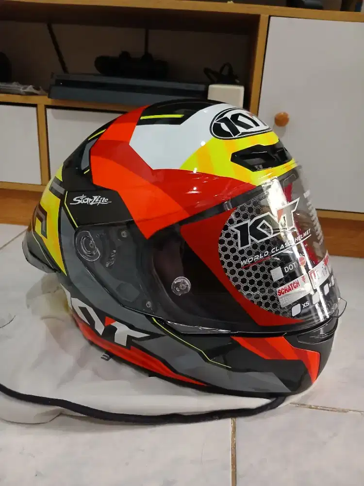 Helm kyt TT course jaume