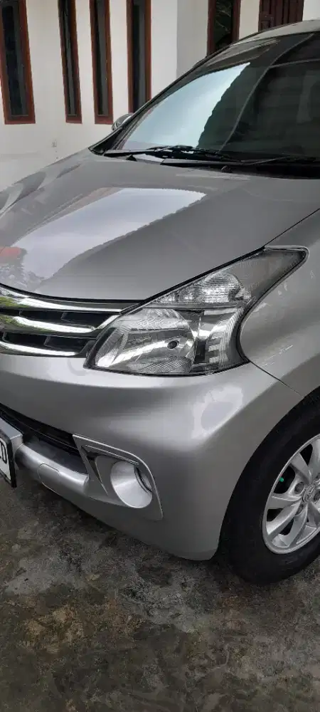 Jual mobil bekas