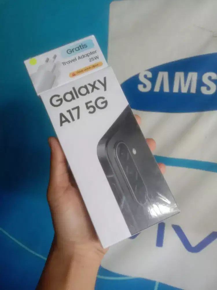 Samsung A17 5G 8/256 baru