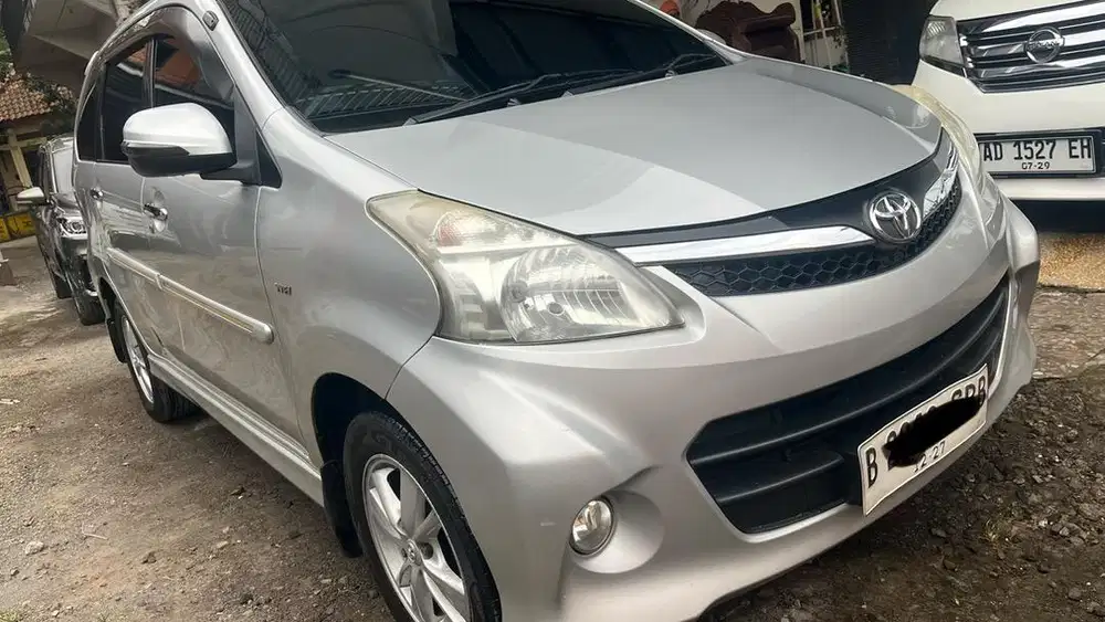 Veloz matic 2012 istimewa