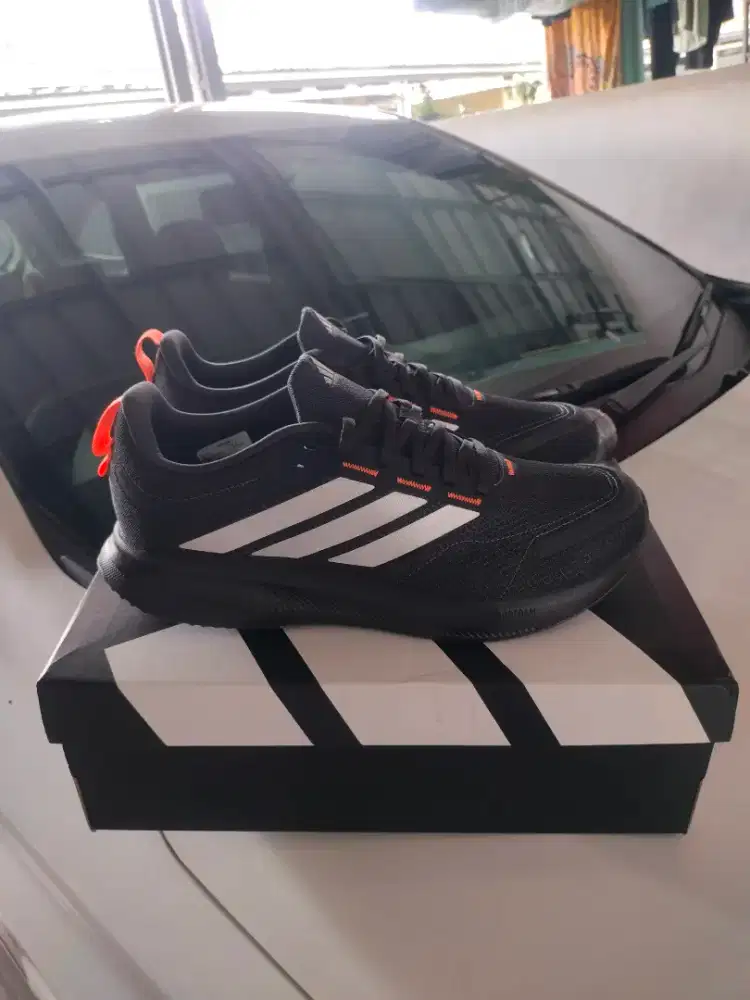 Sepatu adidas Runblaze M Original