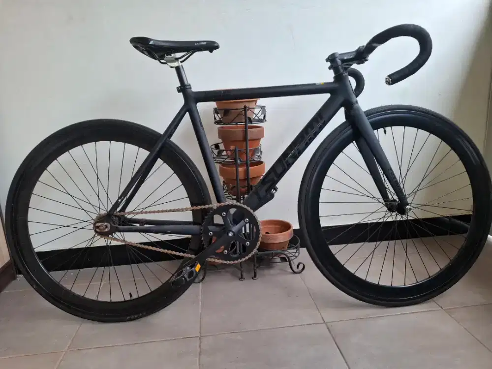 JUAL SEPEDA FIXIE TSUNAMI SNM 100 Ukuran S (Nego)