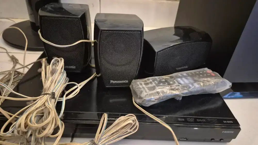 Panasonic Home Theather + Mic